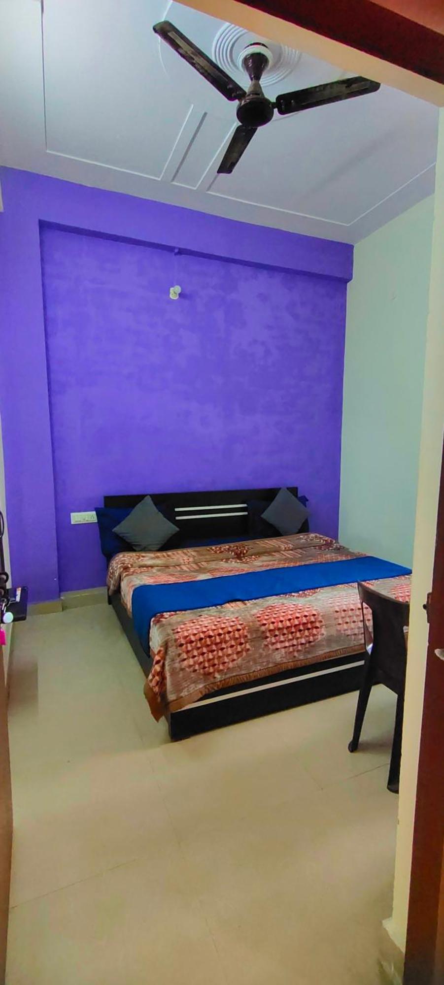 ホテル Shri Jee Dham Near Prem Mandir Vrindāvan エクステリア 写真
